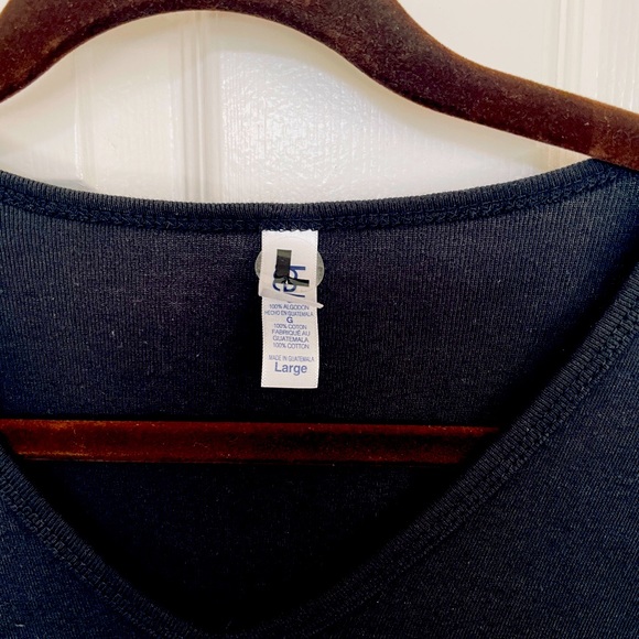 Cute Black rhinestone T-shirt. Great for any wine lover. - Picture 2 of 2